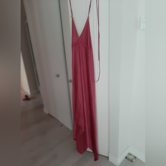 Summer dress - Picture 1 of 4